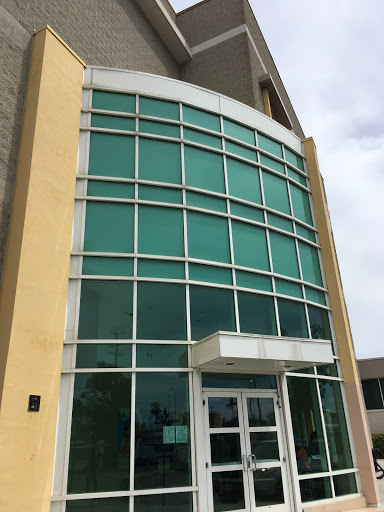 9900 S Vermont Ave, Los Angeles, CA 90044, USA