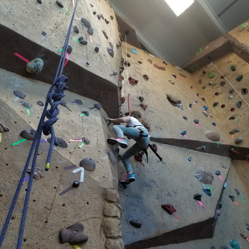 Gym «Life Time Athletic - Chanhassen», reviews and photos, 2901 Corporate Pl, Chanhassen, MN 55317, USA