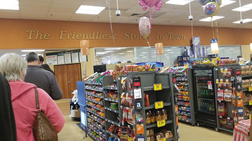 Grocery Store «Schnucks», reviews and photos, 4500 W Lloyd Expy, Evansville, IN 47712, USA