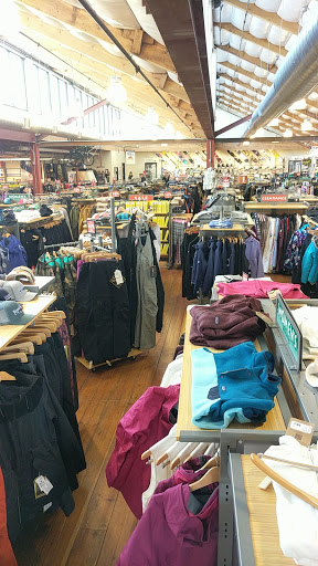 Sporting Goods Store «Any Mountain - Corte Madera», reviews and photos, 71 Tamal Vista Blvd, Corte Madera, CA 94925, USA