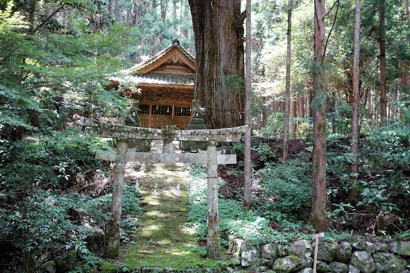 聖神社