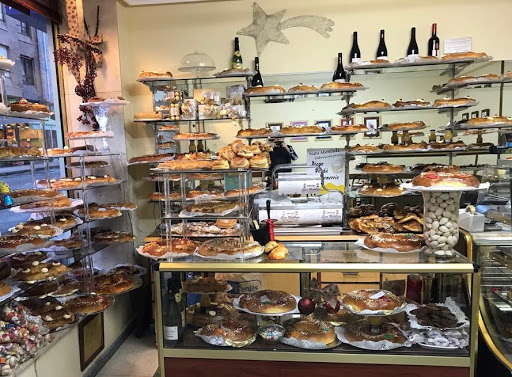 Confitería Los Robles en Oviedo, Asturias