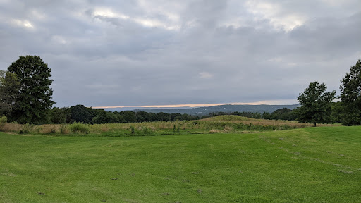 Golf Course «Hickory Hill Golf Course», reviews and photos, 156 NY-17A, Warwick, NY 10990, USA