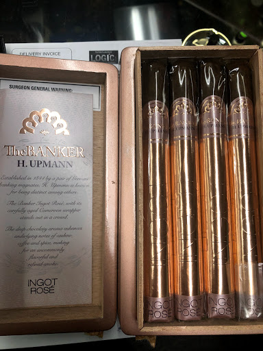 Tobacco Shop «Twenty One Plus Smoke Shop», reviews and photos, 144 Bowdoin St, Dorchester, MA 02122, USA