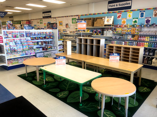 Educational Supply Store «Lakeshore Learning Store», reviews and photos, 12210 Hall Rd, Sterling Heights, MI 48313, USA