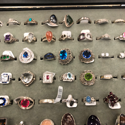 Pawn Shop «Money & More», reviews and photos, 1025 S Riverside Dr, Iowa City, IA 52246, USA