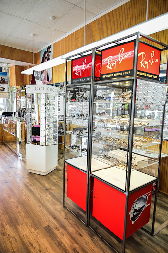 Optometrist «Eyeglass Emporium», reviews and photos, 552 Arthur Godfrey Rd, Miami Beach, FL 33140, USA