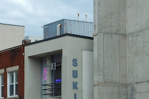Suki Salon