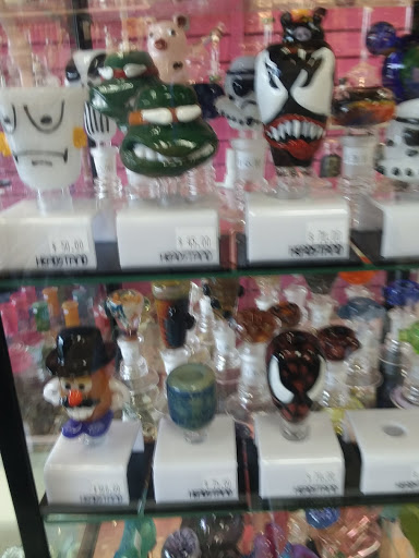 Tobacco Shop «Up In Smoke - Surfside», reviews and photos, 325 US-17 BUS, Surfside Beach, SC 29575, USA