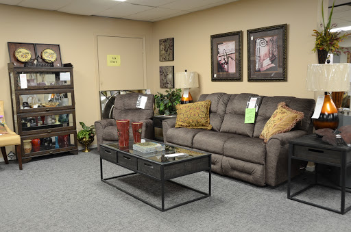 Furniture Store «D T Mc Call & Sons», reviews and photos, 1220 Scottsville Rd, Lafayette, TN 37083, USA