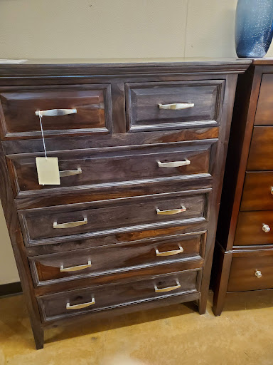 Furniture Store «Broadway Furniture», reviews and photos, 11875 SW Pacific Hwy, Tigard, OR 97223, USA