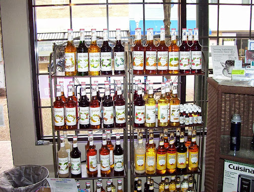 Restaurant «Main Street Daily Grind», reviews and photos, 215 E Main St, Front Royal, VA 22630, USA