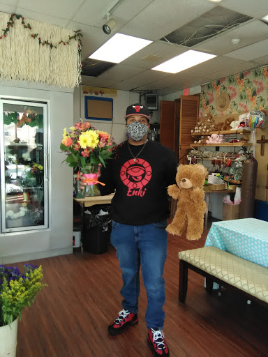 Florist «Lezze Flowers», reviews and photos, 341 Paterson Ave, Wallington, NJ 07057, USA
