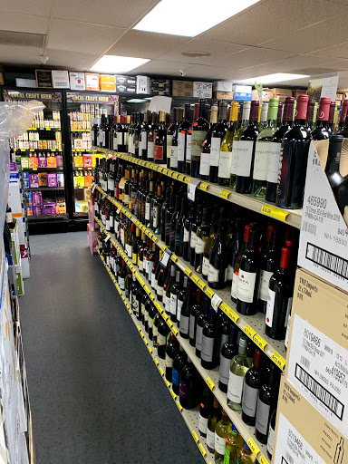 Liquor Store «Crofton Liquors», reviews and photos, 1641 MD-3, Crofton, MD 21114, USA