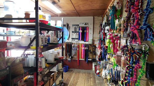 Pet Supply Store «Park Feed Store & Pet Supply», reviews and photos, 5775 Park Blvd N, Pinellas Park, FL 33781, USA