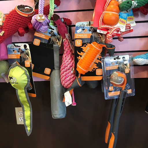 Pet Groomer «Woof Gang Bakery Rockwall», reviews and photos, 832 Steger Towne Rd, Rockwall, TX 75032, USA