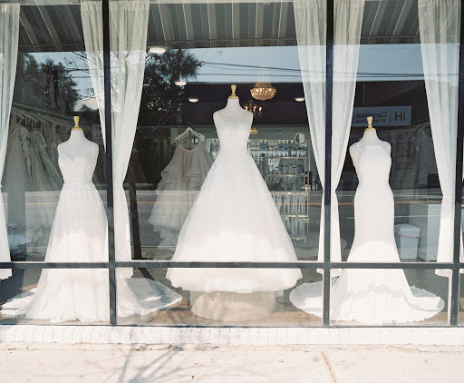 Clothing Alteration Service «Malindy Elene Bridal Boutique», reviews and photos, 2109 W Kennedy Blvd, Tampa, FL 33606, USA