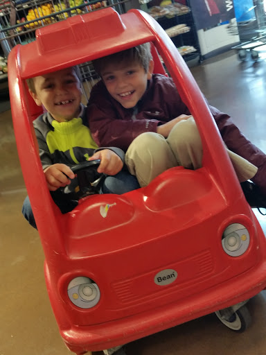 Grocery Store «Kroger», reviews and photos, 570 E Crossville Rd, Roswell, GA 30075, USA