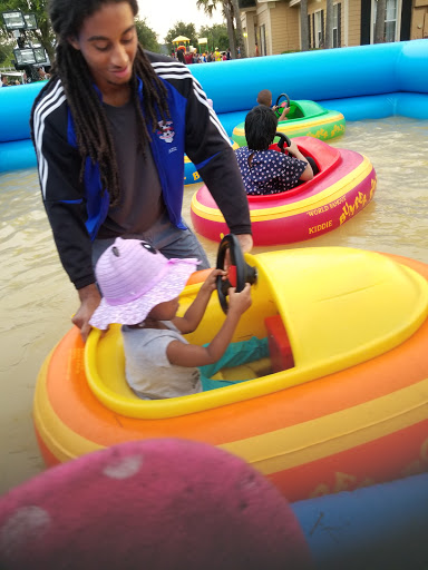 Community Center «Avalon Park West Community Center», reviews and photos, 5216 Autumn Ridge Dr, Wesley Chapel, FL 33545, USA