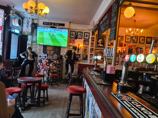 Comments and reviews of The Alma Newington Green
