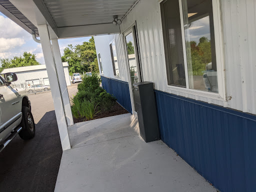 Auto Repair Shop «PARKS TIRE & AUTO CENTER», reviews and photos, 3630 Main St, Grasonville, MD 21638, USA