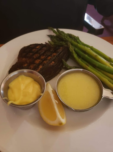 Steak House «The Freighthouse Restaurant», reviews and photos, 107 Vine St, La Crosse, WI 54601, USA