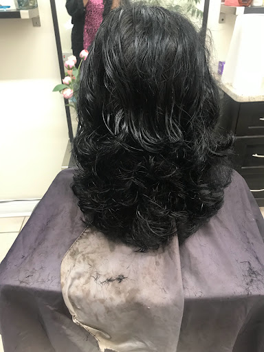 Beauty Salon «Mystique Full Service Beauty Salon», reviews and photos, 251 Central Ave, Jersey City, NJ 07307, USA