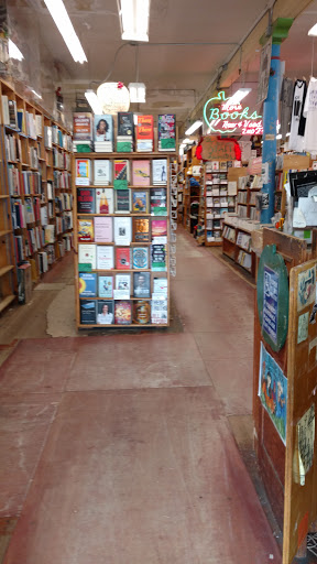 Book Store «Green Apple Books», reviews and photos, 506 Clement St, San Francisco, CA 94118, USA