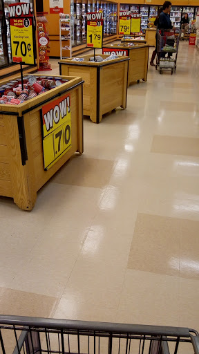 Grocery Store «Hannaford Supermarket», reviews and photos, 19 Clifton Country Rd Suite 16, Clifton Park, NY 12065, USA