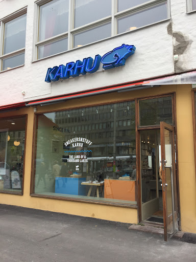 Stores to buy women's sandals Helsinki