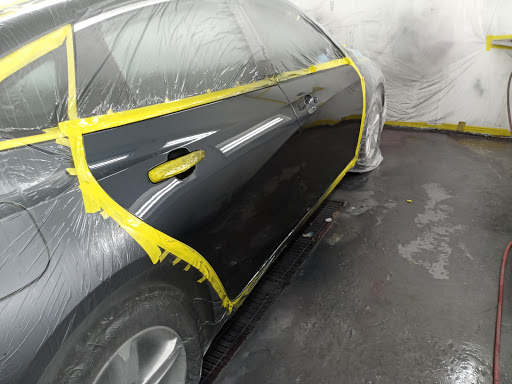 Auto Body Shop «Rhinelander Auto Body LTD.», reviews and photos, 1909 White Plains Rd, Bronx, NY 10462, USA