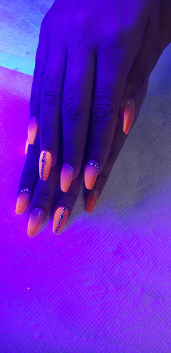 Beauty Salon «Cabellos Salon», reviews and photos, 125 SE 1st Ave, Miami, FL 33131, USA