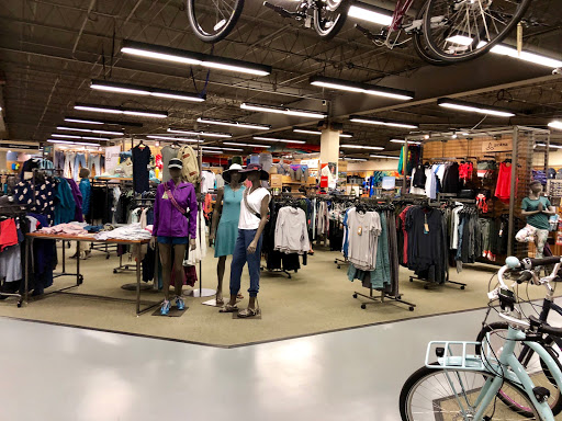 Camping Store «REI», reviews and photos, 200 Ridge Pike #115, Conshohocken, PA 19428, USA