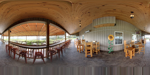 Winery «Petoskey Farms Vineyard & Winery», reviews and photos, 3720 Atkins Rd, Petoskey, MI 49770, USA