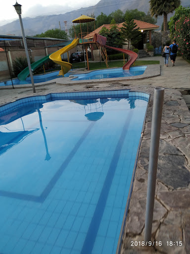 Piscina Las Rocas