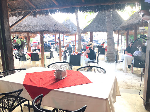 Restaurants for lunch in Cancun