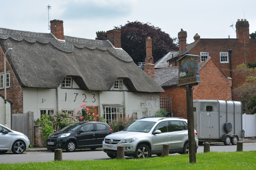 Hill Top Caravan Park