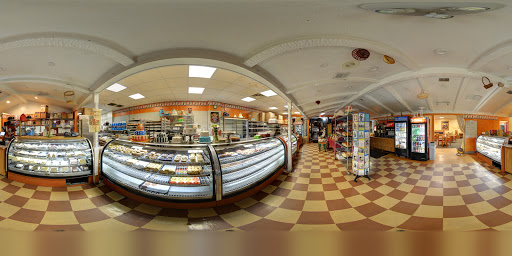 Bakery «Heitzman Traditional Bakery and Deli», reviews and photos, 9426 Shelbyville Rd, Louisville, KY 40222, USA