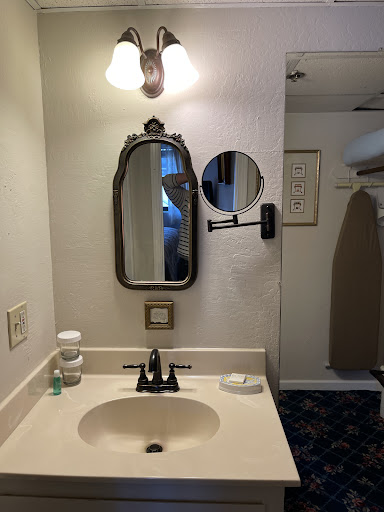 Historic Cary House Hotel image