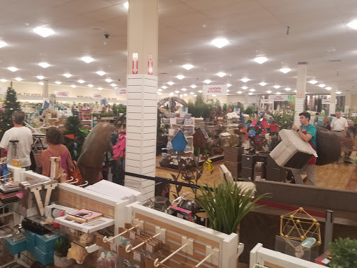 Department Store «HomeGoods», reviews and photos, 4155 9th St N, Naples, FL 34103, USA