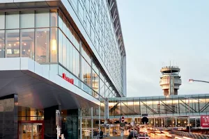 Montreal Airport Marriott In-Terminal Hotel image