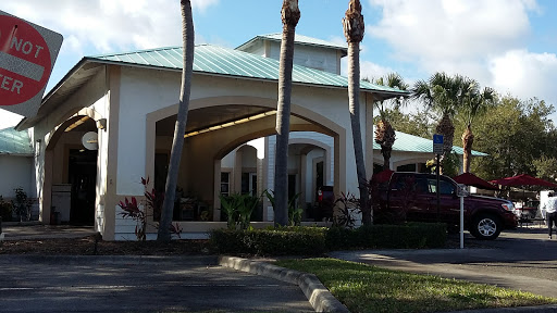 Car Wash «Jupiter Auto Spa and Lube Center», reviews and photos, 220 Maplewood Dr, Jupiter, FL 33458, USA