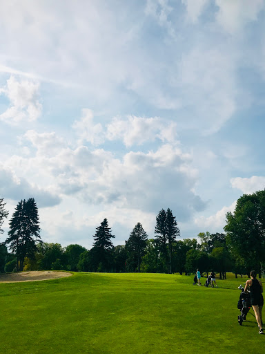 Golf Course «Edgewood Golf Course Pro Shop», reviews and photos, 19 Golf Course Rd, Fargo, ND 58102, USA