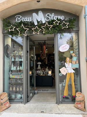 Beau M Store à Gémenos