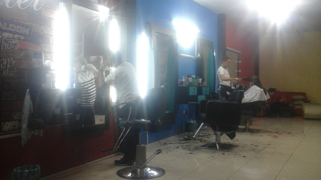 Comentarios y opiniones de PETER HAIR SALOON