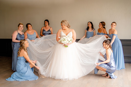 Bridal Shop «Curvaceous Couture Bridal», reviews and photos, 9130 Red Branch Rd t, Columbia, MD 21045, USA