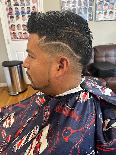 Barber Shop «Golden Star Barber Shop», reviews and photos, 3300 Nolensville Pike, Nashville, TN 37211, USA