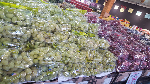 Produce Market «Garden Farm Market», reviews and photos, 80 Fulton St, Edison, NJ 08817, USA