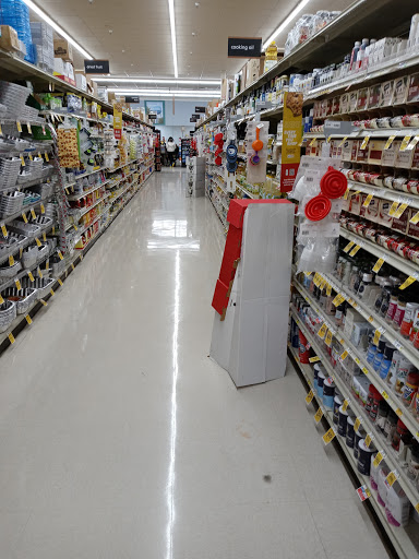 Grocery Store «Safeway», reviews and photos, 40 Shining Willow Way, La Plata, MD 20646, USA