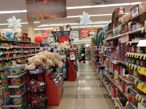 Grocery Store «Kroger», reviews and photos, 940 US-64 US 64 Highway, Apex, NC 27523, USA